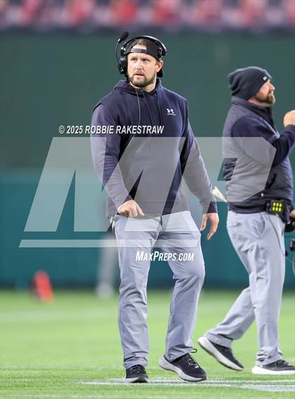 Thumbnail 1 in Argyle @ Melissa (UIL 5A D2 Football Regional Final) photogallery.