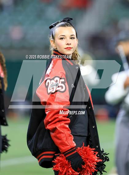 Thumbnail 2 in Argyle @ Melissa (UIL 5A D2 Football Regional Final) photogallery.