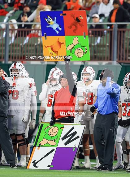 Thumbnail 3 in Argyle @ Melissa (UIL 5A D2 Football Regional Final) photogallery.