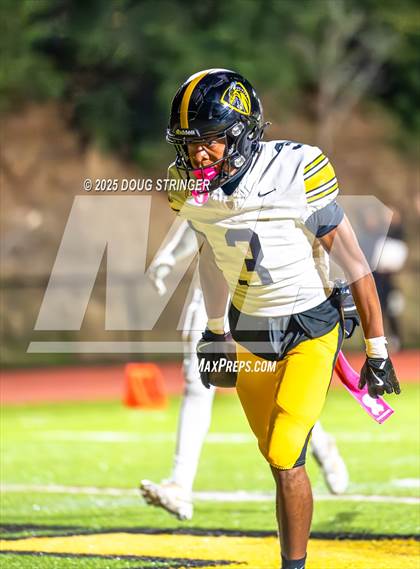 Thumbnail 2 in Bishop O'Dowd @ Moreau Catholic photogallery.