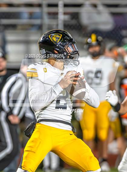 Thumbnail 3 in Bishop O'Dowd @ Moreau Catholic photogallery.