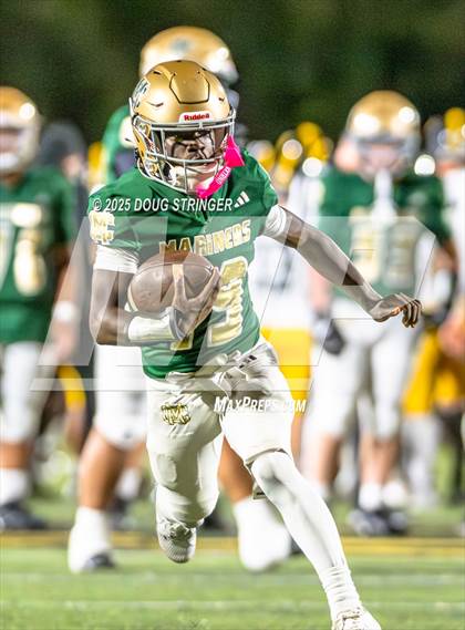 Thumbnail 2 in Bishop O'Dowd @ Moreau Catholic photogallery.