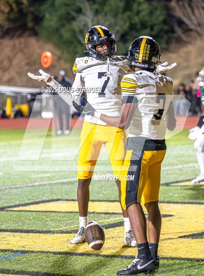 Thumbnail 1 in Bishop O'Dowd @ Moreau Catholic photogallery.