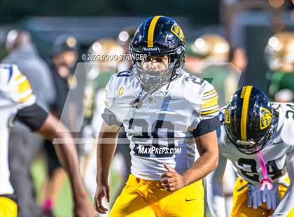 Thumbnail 3 in Bishop O'Dowd @ Moreau Catholic photogallery.