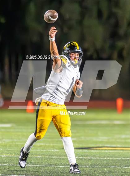 Thumbnail 3 in Bishop O'Dowd @ Moreau Catholic photogallery.