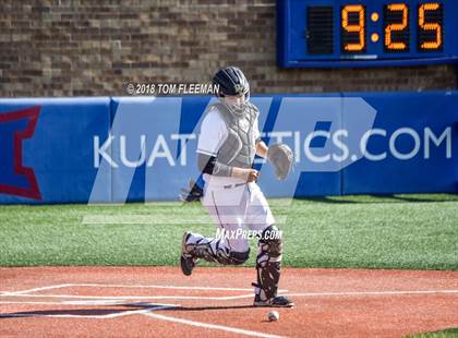 Thumbnail 3 in Blue Valley vs Blue Valley Northwest (KSHSAA 6A Final) photogallery.