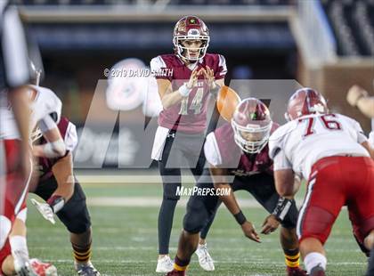 Thumbnail 2 in De Smet Jesuit vs. Joplin (MSHSAA Class 6 Championship) photogallery.