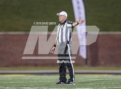 Thumbnail 3 in De Smet Jesuit vs. Joplin (MSHSAA Class 6 Championship) photogallery.