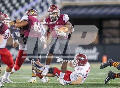Thumbnail 2 in De Smet Jesuit vs. Joplin (MSHSAA Class 6 Championship) photogallery.