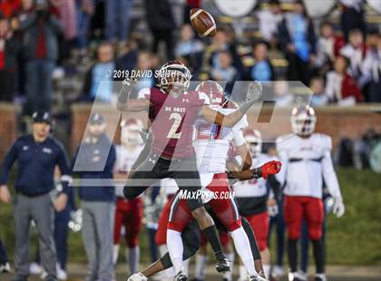 Thumbnail 2 in De Smet Jesuit vs. Joplin (MSHSAA Class 6 Championship) photogallery.