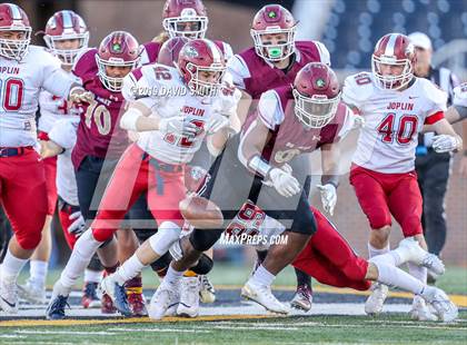 Thumbnail 3 in De Smet Jesuit vs. Joplin (MSHSAA Class 6 Championship) photogallery.