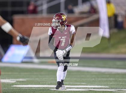 Thumbnail 1 in De Smet Jesuit vs. Joplin (MSHSAA Class 6 Championship) photogallery.