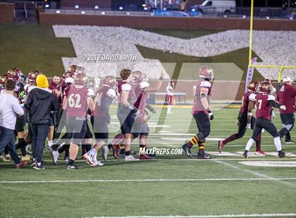 Thumbnail 1 in De Smet Jesuit vs. Joplin (MSHSAA Class 6 Championship) photogallery.