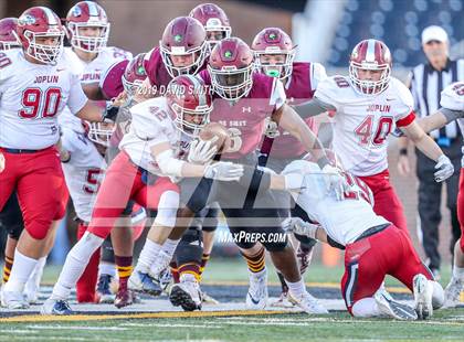 Thumbnail 3 in De Smet Jesuit vs. Joplin (MSHSAA Class 6 Championship) photogallery.