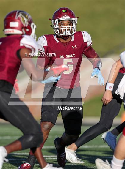Thumbnail 1 in De Smet Jesuit vs. Joplin (MSHSAA Class 6 Championship) photogallery.