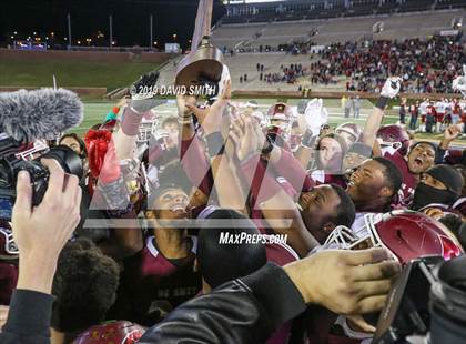 Thumbnail 1 in De Smet Jesuit vs. Joplin (MSHSAA Class 6 Championship) photogallery.