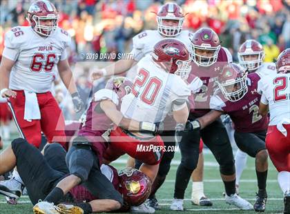 Thumbnail 1 in De Smet Jesuit vs. Joplin (MSHSAA Class 6 Championship) photogallery.