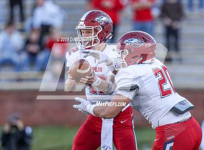 Thumbnail 2 in De Smet Jesuit vs. Joplin (MSHSAA Class 6 Championship) photogallery.