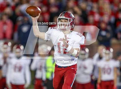 Thumbnail 2 in De Smet Jesuit vs. Joplin (MSHSAA Class 6 Championship) photogallery.