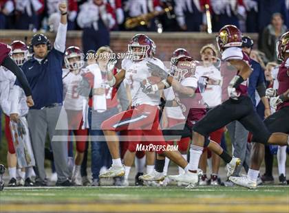 Thumbnail 1 in De Smet Jesuit vs. Joplin (MSHSAA Class 6 Championship) photogallery.