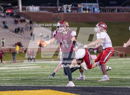 Thumbnail 1 in De Smet Jesuit vs. Joplin (MSHSAA Class 6 Championship) photogallery.