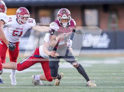 Thumbnail 3 in De Smet Jesuit vs. Joplin (MSHSAA Class 6 Championship) photogallery.
