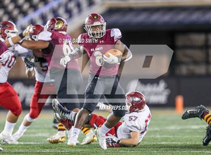 Thumbnail 3 in De Smet Jesuit vs. Joplin (MSHSAA Class 6 Championship) photogallery.