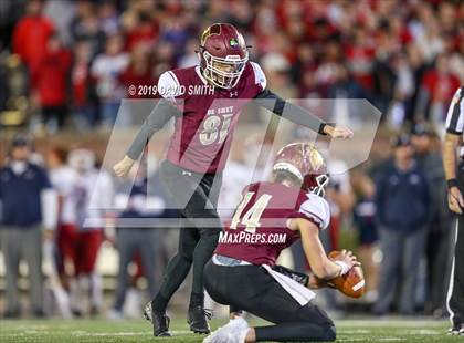 Thumbnail 2 in De Smet Jesuit vs. Joplin (MSHSAA Class 6 Championship) photogallery.