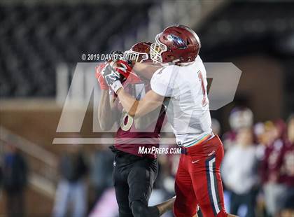 Thumbnail 1 in De Smet Jesuit vs. Joplin (MSHSAA Class 6 Championship) photogallery.