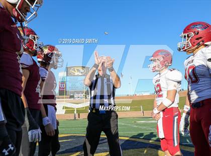 Thumbnail 1 in De Smet Jesuit vs. Joplin (MSHSAA Class 6 Championship) photogallery.