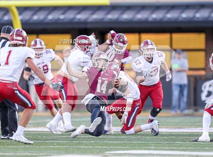 Thumbnail 2 in De Smet Jesuit vs. Joplin (MSHSAA Class 6 Championship) photogallery.