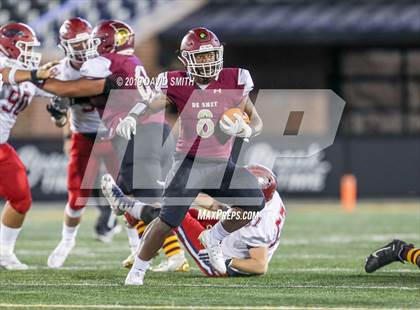 Thumbnail 1 in De Smet Jesuit vs. Joplin (MSHSAA Class 6 Championship) photogallery.
