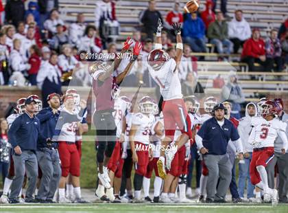 Thumbnail 2 in De Smet Jesuit vs. Joplin (MSHSAA Class 6 Championship) photogallery.