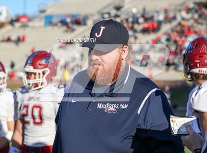 Thumbnail 1 in De Smet Jesuit vs. Joplin (MSHSAA Class 6 Championship) photogallery.