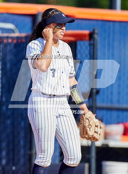 Thumbnail 2 in Dixon vs. Central Catholic (CIF SJS D4 Final) photogallery.