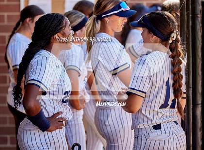 Thumbnail 2 in Dixon vs. Central Catholic (CIF SJS D4 Final) photogallery.