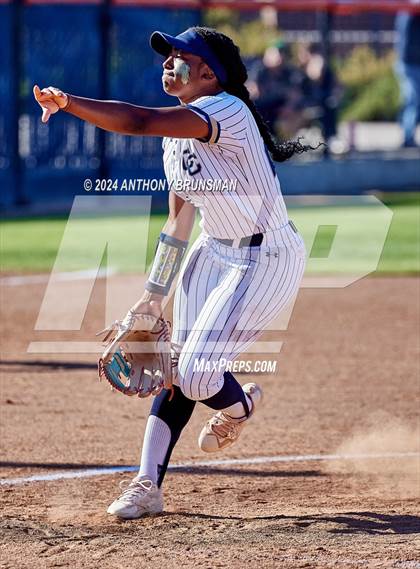 Thumbnail 1 in Dixon vs. Central Catholic (CIF SJS D4 Final) photogallery.