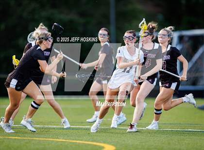 Thumbnail 2 in Assumption @ Louisville Collegiate photogallery.