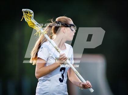 Thumbnail 1 in Assumption @ Louisville Collegiate photogallery.