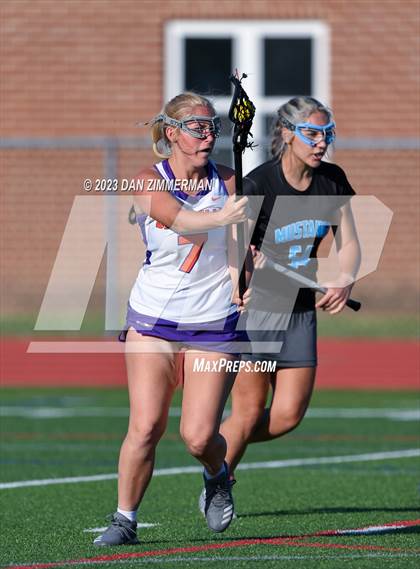 Thumbnail 3 in Midd-West vs Danville (PIAA District IV Class AA Semi-final) photogallery.