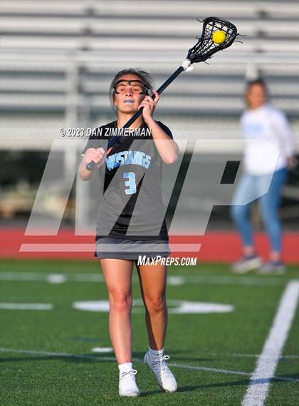 Thumbnail 1 in Midd-West vs Danville (PIAA District IV Class AA Semi-final) photogallery.
