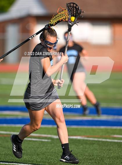 Thumbnail 2 in Midd-West vs Danville (PIAA District IV Class AA Semi-final) photogallery.