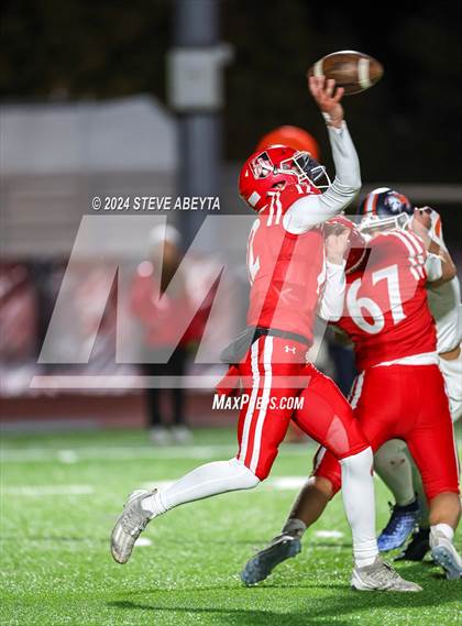 Thumbnail 2 in Legend @ Regis Jesuit photogallery.