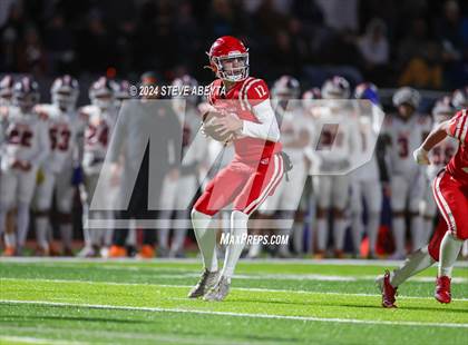 Thumbnail 3 in Legend @ Regis Jesuit photogallery.