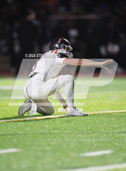 Thumbnail 2 in Legend @ Regis Jesuit photogallery.