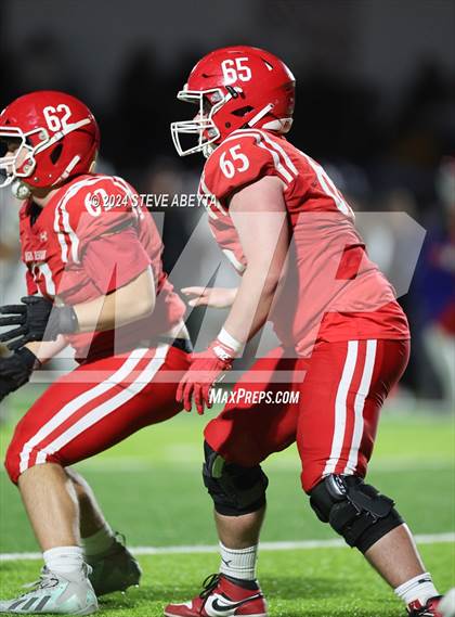 Thumbnail 1 in Legend @ Regis Jesuit photogallery.