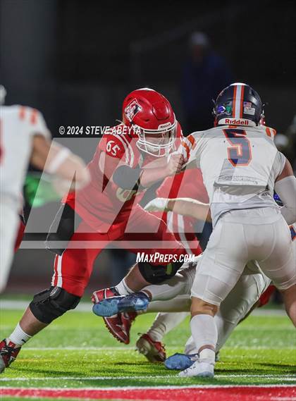 Thumbnail 1 in Legend @ Regis Jesuit photogallery.
