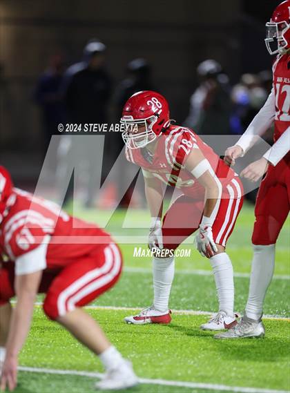 Thumbnail 3 in Legend @ Regis Jesuit photogallery.
