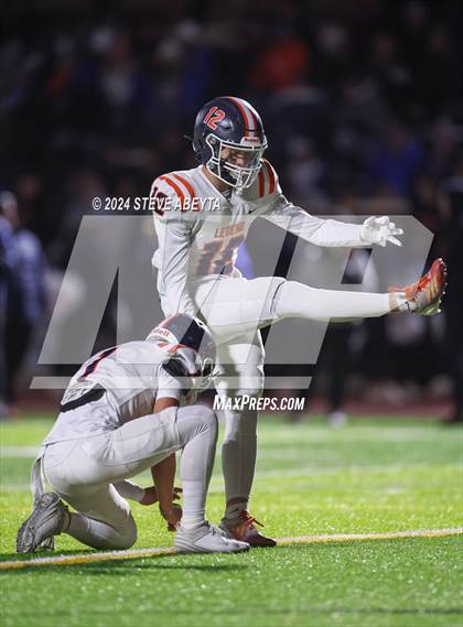 Thumbnail 1 in Legend @ Regis Jesuit photogallery.