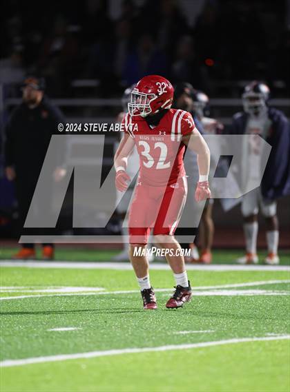 Thumbnail 3 in Legend @ Regis Jesuit photogallery.